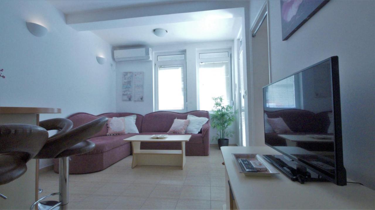 Bliss Apartments Будва Екстериор снимка