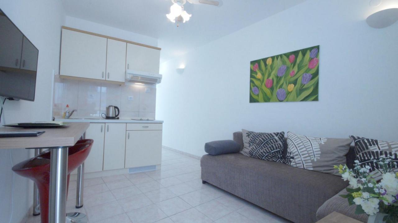 Bliss Apartments Будва Екстериор снимка