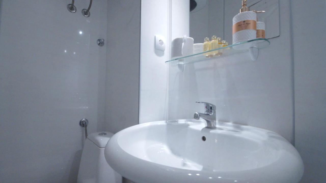 Bliss Apartments Будва Екстериор снимка